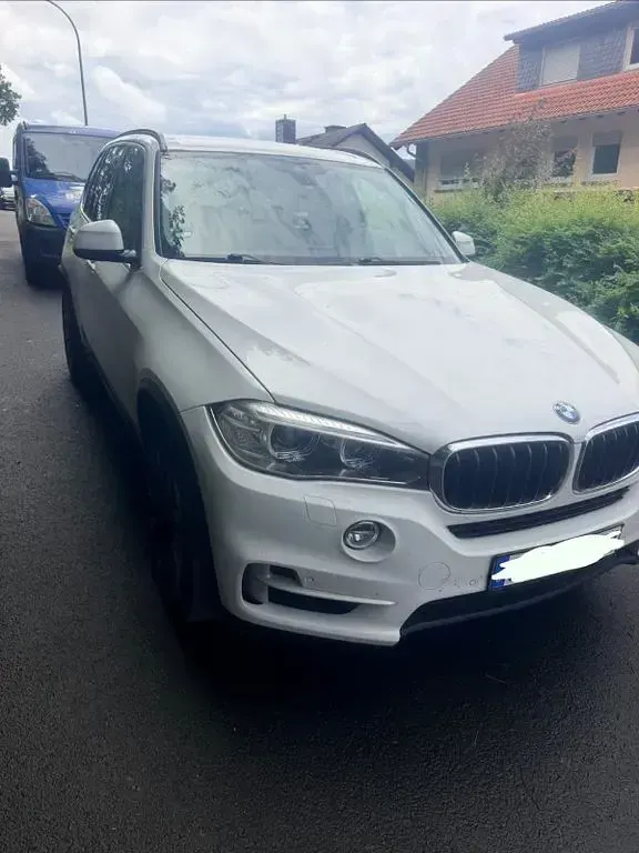 Gebraucht BMW X5 258 PS (189 kW) 2016 Weiß SUV