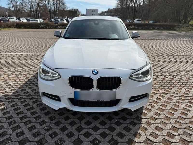 Gebraucht BMW M135 Advantage 320 PS (235 kW) 2013 Weiß Kleinwagen