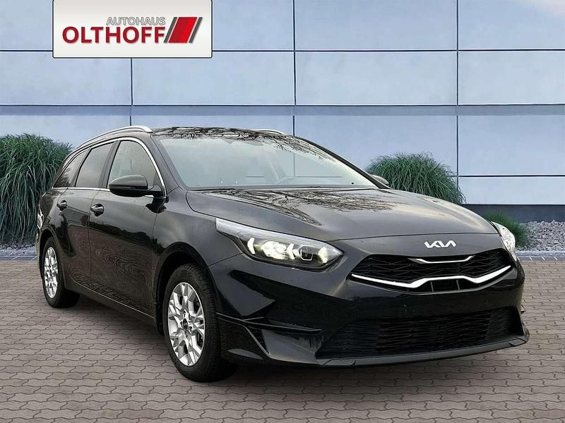 Gebraucht Kia Ceed Sportswagon Comfort 140 PS (102 kW) 2025 Black pearl Kombi
