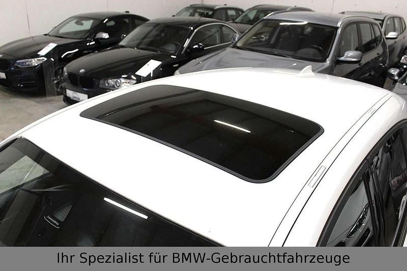 Gebraucht BMW 135 326 PS (239 kW) 2016 Alpinweiss iii Kleinwagen