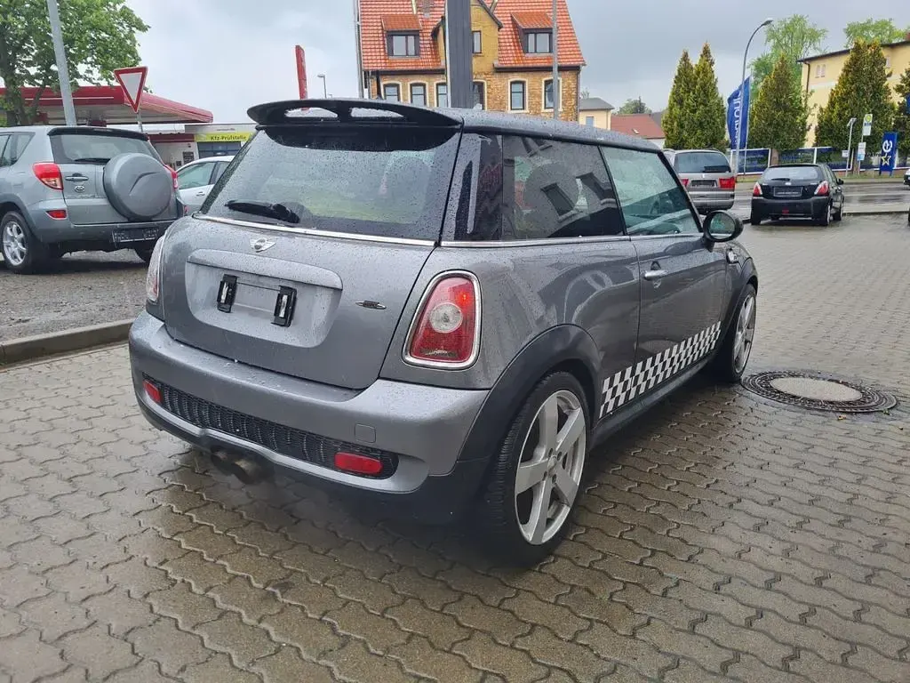 Occasion Mini John Cooper Works 211 ch (155 kW) 2009 Gris Citadine