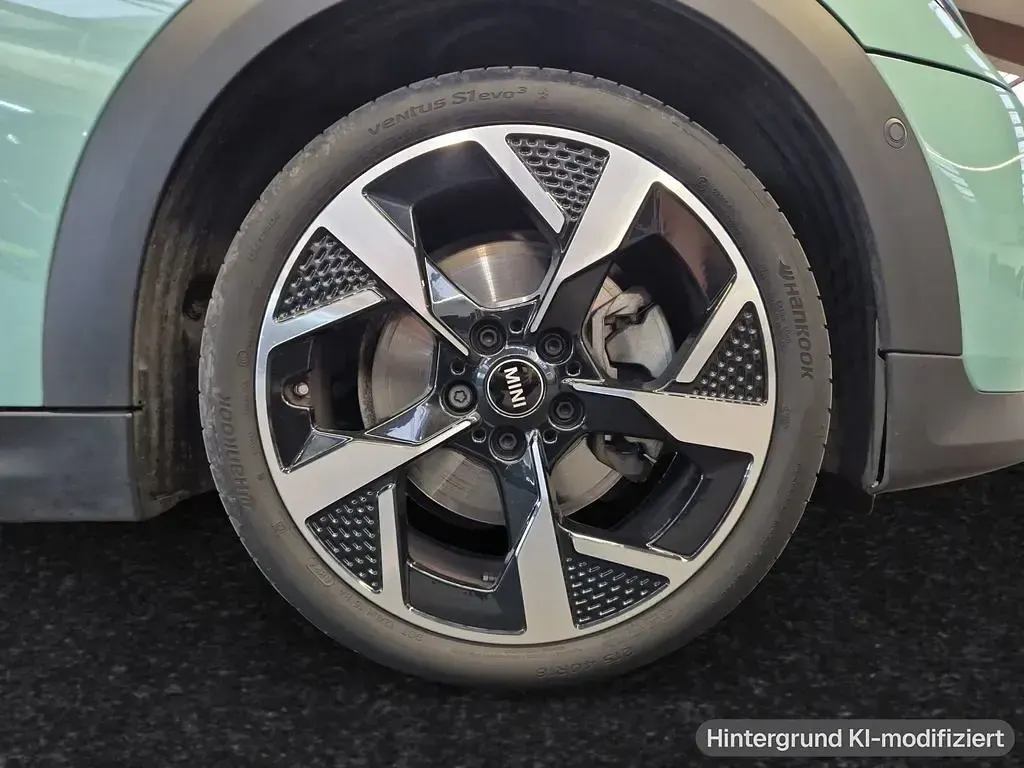 Gebraucht Mini Cooper S 204 PS (150 kW) 2024 Ocean wave green Kleinwagen