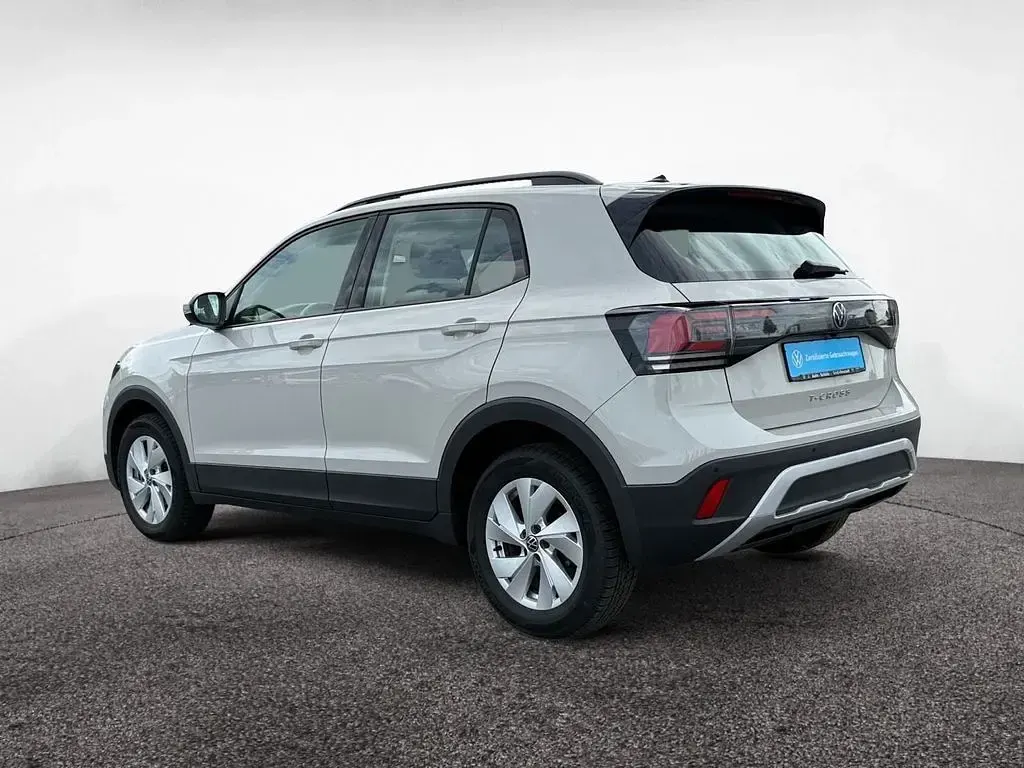 Gebraucht VW T-Cross Life 116 PS (85 kW) 2025 Grau SUV