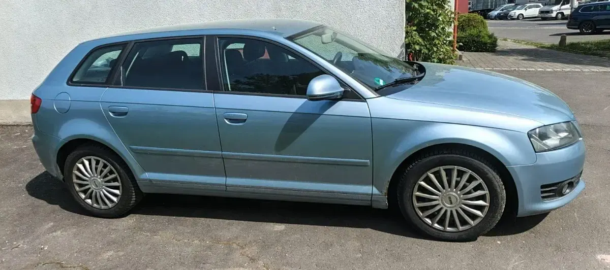 Brugt Audi A3 Ambiente 105 HK (77 kW) 2008 Blå Hatchback