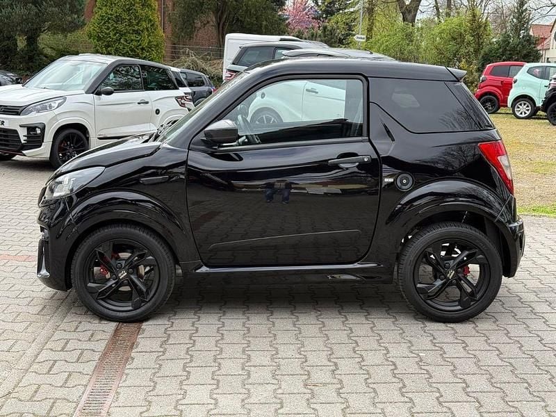 Second-hand Ligier JS50 2023 Negru Hatchback