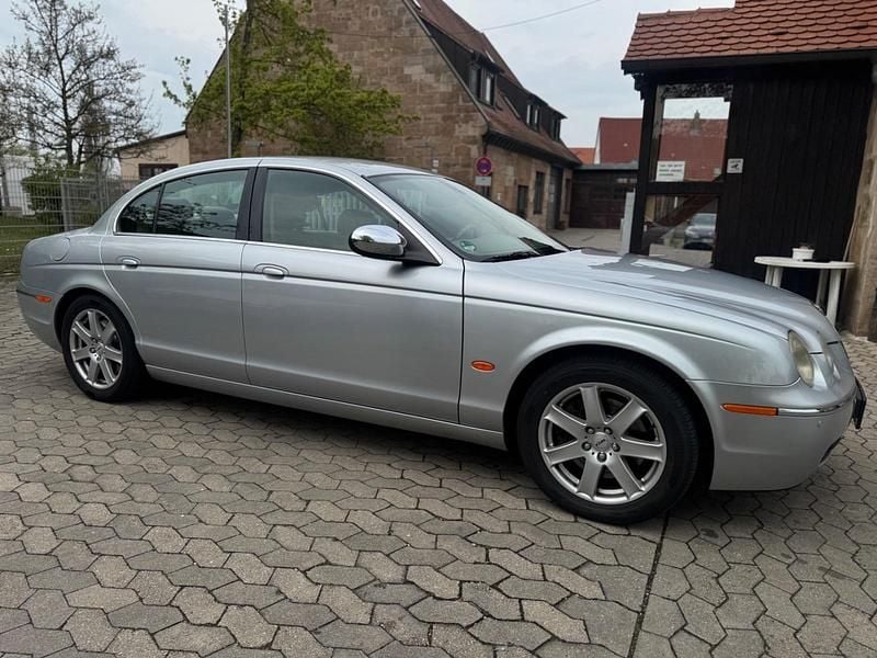 Używany Jaguar S-Type Executive 207 KM (152 kW) 2006 Srebrny Sedan/Limuzyna