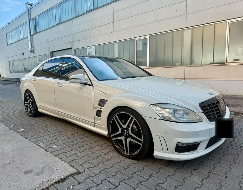 Gebraucht Mercedes S500 387 PS (284 kW) 2011 Weiß Limousine