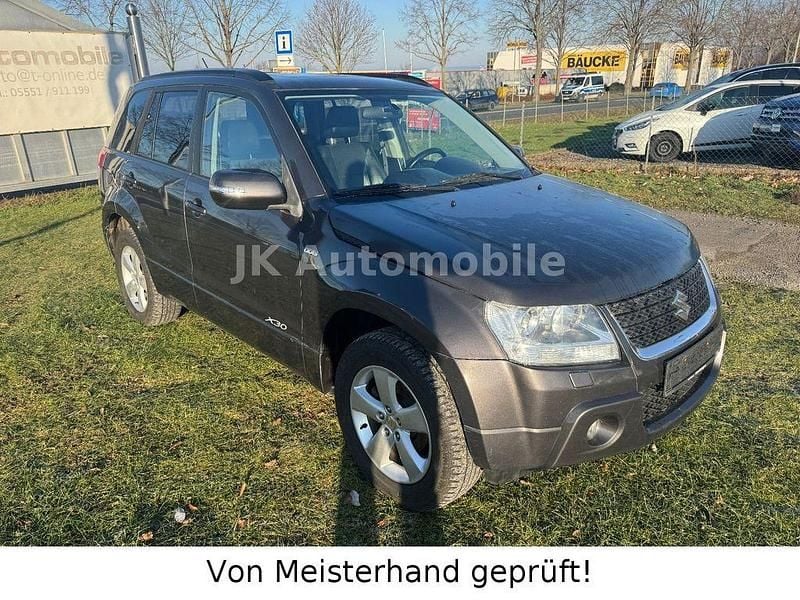 Grau Gebraucht 2012 Suzuki Grand Vitara Comfort SUV | 4.450 € (Guter Preis) - Bild 1/4