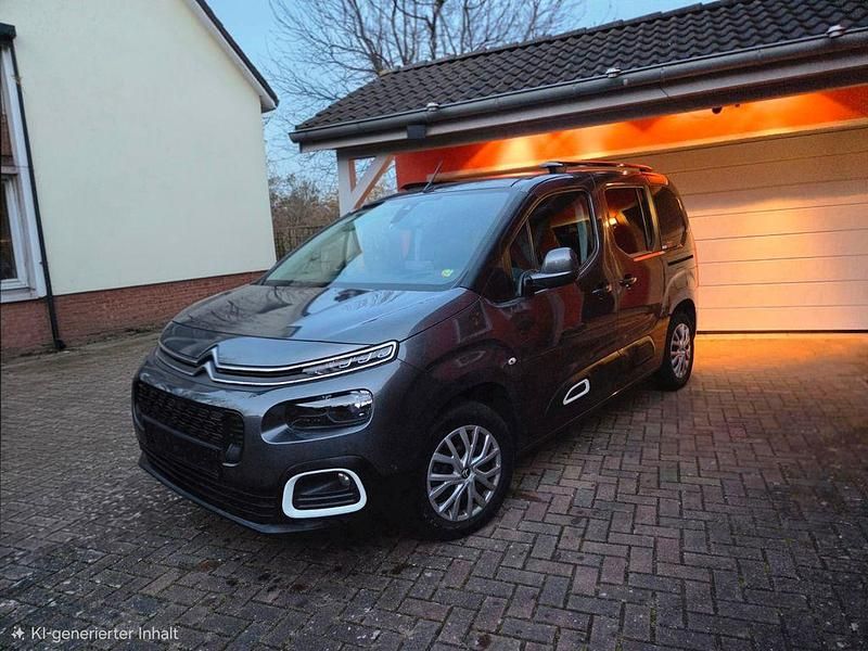 Gebraucht 2018 Citroën Berlingo Shine Van / Kleinbus | 14.000 € (Guter Preis) - Bild 1/1