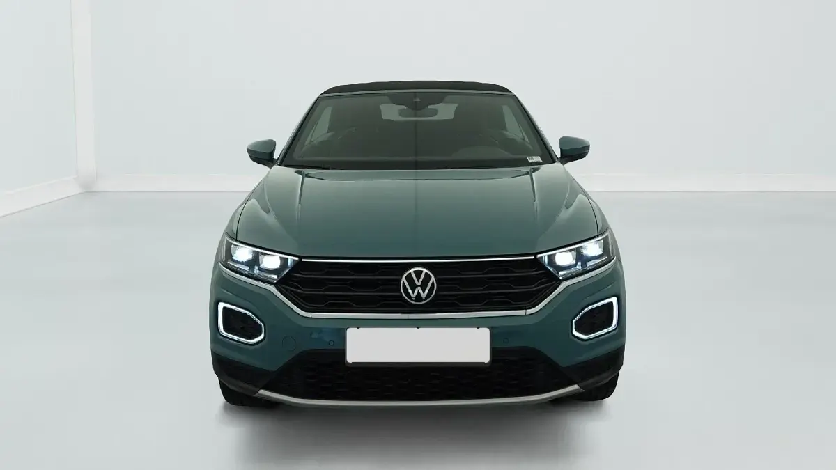 Używany VW T-Roc Style 150 KM (110 kW) 2021 Zielony SUV
