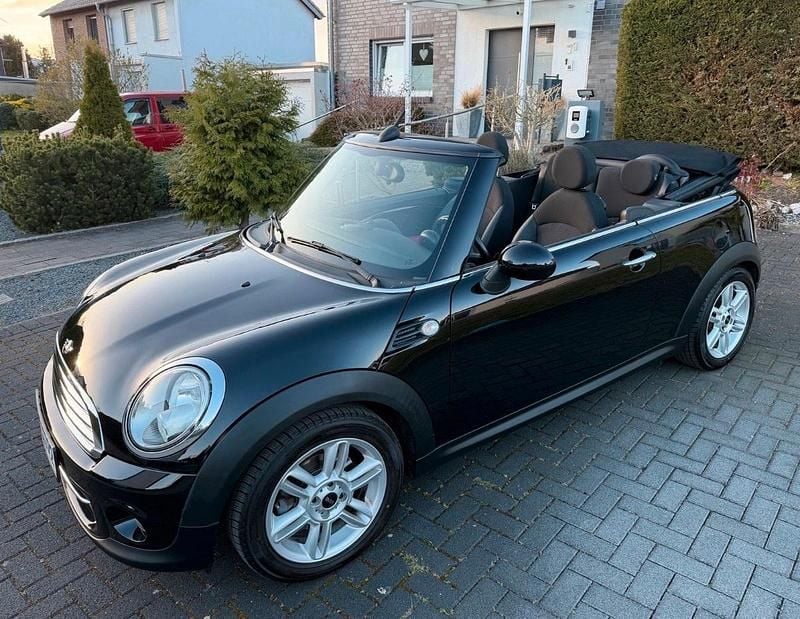 Gebraucht Mini Cooper Cabriolet 122 PS (89 kW) 2012 Schwarz Cabrio