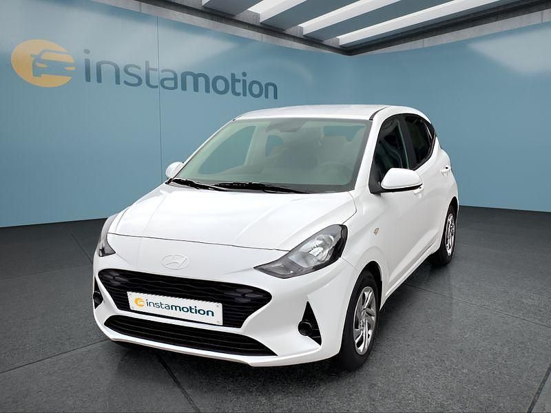 Weiß Gebraucht 2024 Hyundai i10 Select Kleinwagen | 15.499 € (Fairer Preis) - Bild 1/4