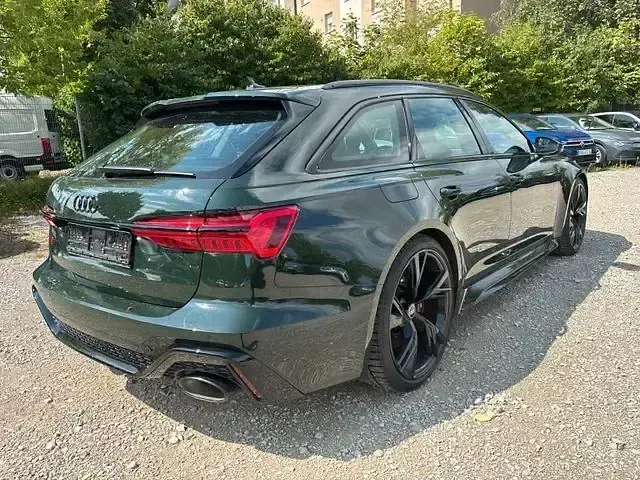 Gebraucht Audi RS6 Sport 600 PS (441 kW) 2023 Grün Kombi