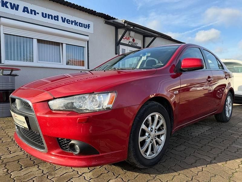 Rot Gebraucht 2011 Mitsubishi Lancer Sportback Limousine | 5.799 € (Etwas zu teuer) - Bild 1/4