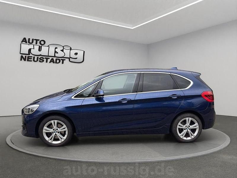 Gebraucht BMW 218 Sport Line 150 PS (110 kW) 2021 Blau Van / Kleinbus