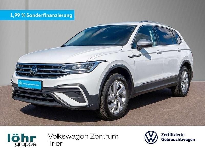 Pure white Gebraucht 2024 VW Tiguan Allspace Life SUV | 37.980 € (Fairer Preis) - Bild 1/3