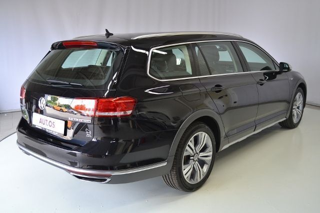 Gebraucht VW Passat Alltrack 150 PS (110 kW) 2015 Schwarz metallic Kombi