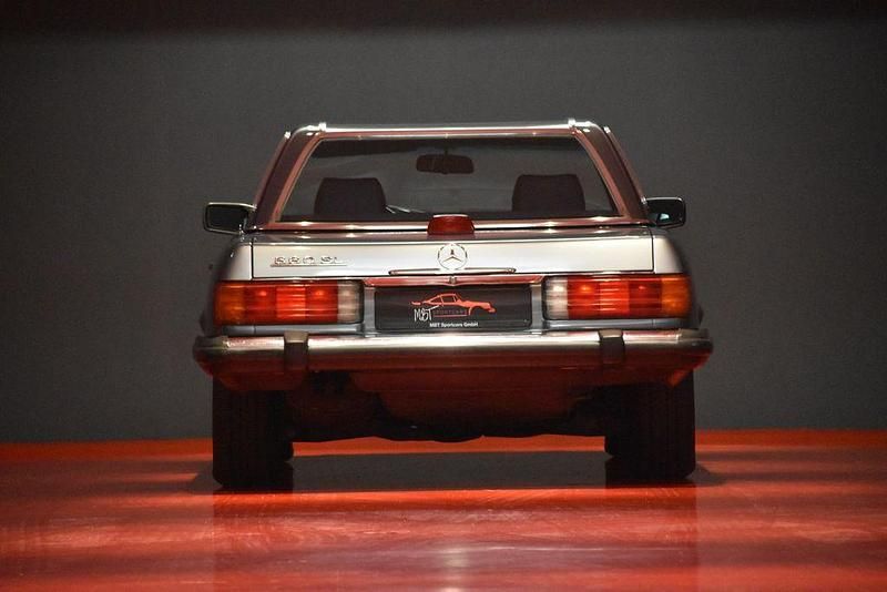 Gebraucht Mercedes 560 231 PS (169 kW) 1987 Grau Cabrio