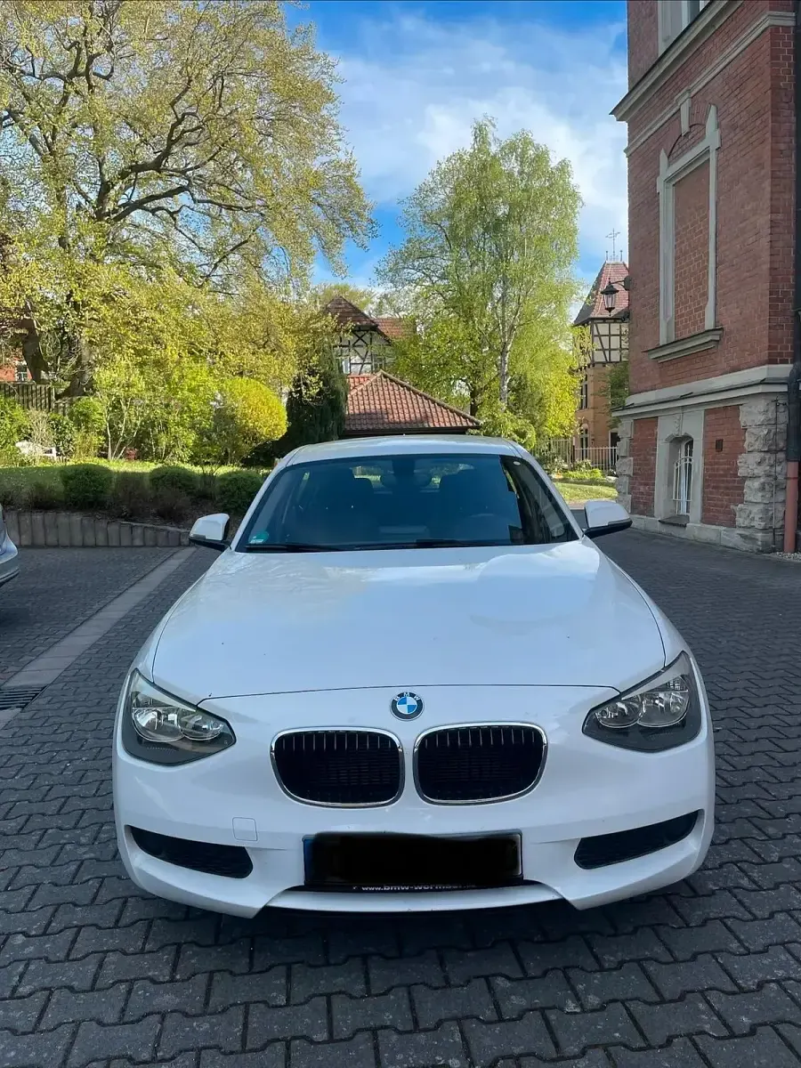 Gebraucht BMW 116 136 PS (100 kW) 2014 Weiß Kleinwagen