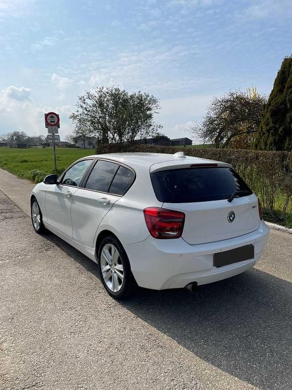 Gebraucht BMW 116 136 PS (100 kW) 2014 Weiß Kleinwagen