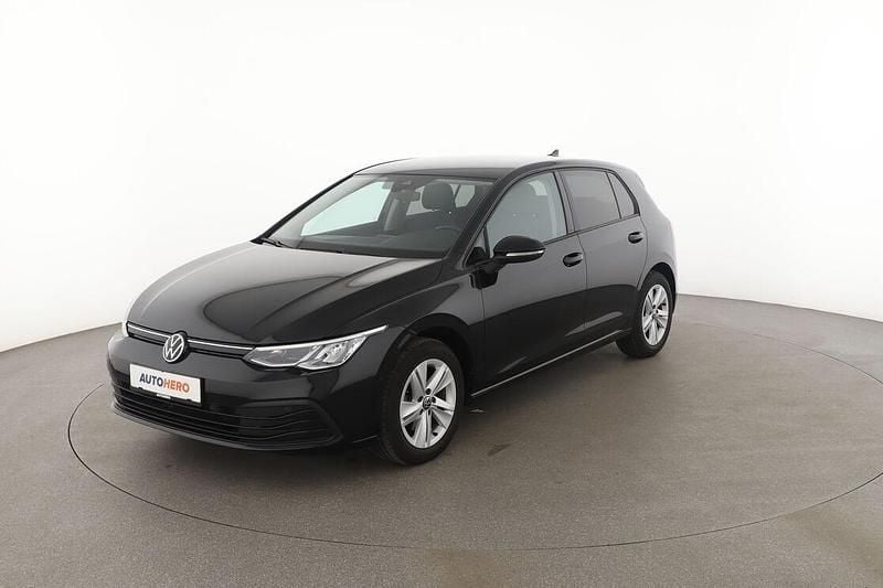 Schwarz Gebraucht 2020 VW Golf VIII Life Limousine | 19.630 € (Fairer Preis) - Bild 1/3