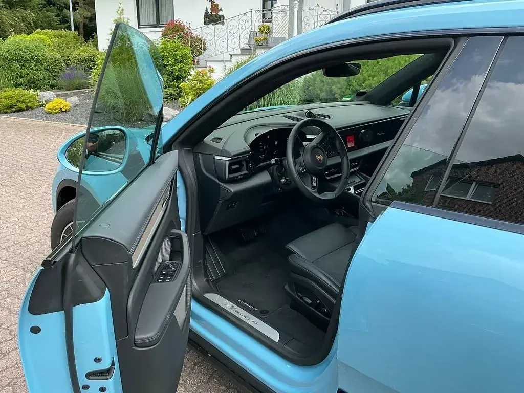 Gebraucht Porsche Macan 300 kW (408 PS) 2025 Blau SUV