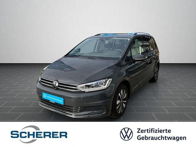 Uranograu Gebraucht 2024 VW Touran Move Van / Kleinbus | 31.990 € (Superpreis) - Bild 1/4