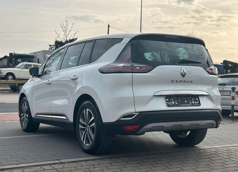 Gebraucht Renault Espace Intens 160 PS (117 kW) 2018 Weiß Van / Kleinbus