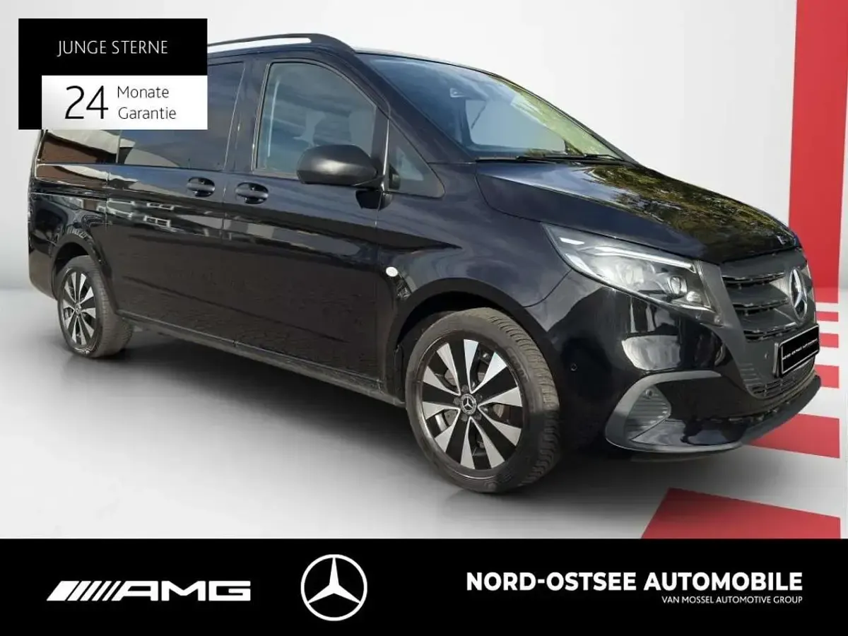Gebraucht Mercedes Vito 163 PS (119 kW) 2024 Obsidianschwarz metallic Van