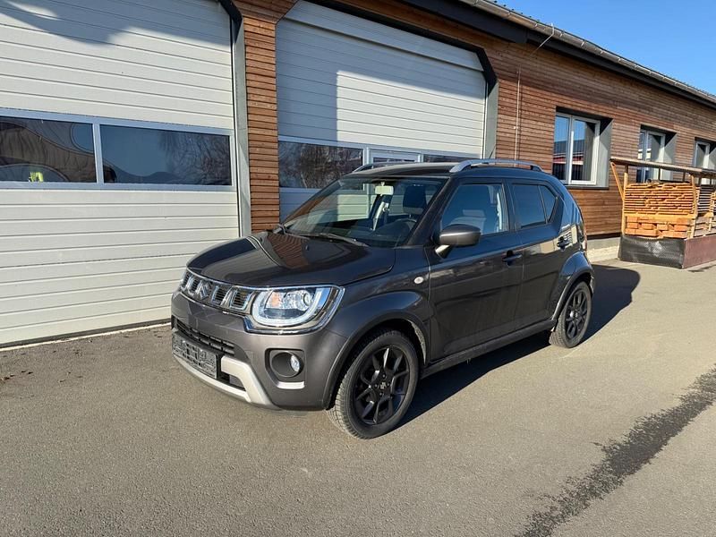 Grau Gebraucht 2021 Suzuki Ignis Comfort Limousine | 16.500 € (Fairer Preis) - Bild 1/4