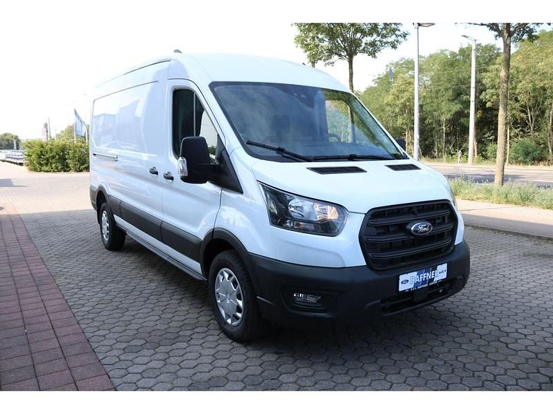 Gebraucht Ford Transit Trend 131 PS (96 kW) 2024 Frostweiß Van / Kleinbus