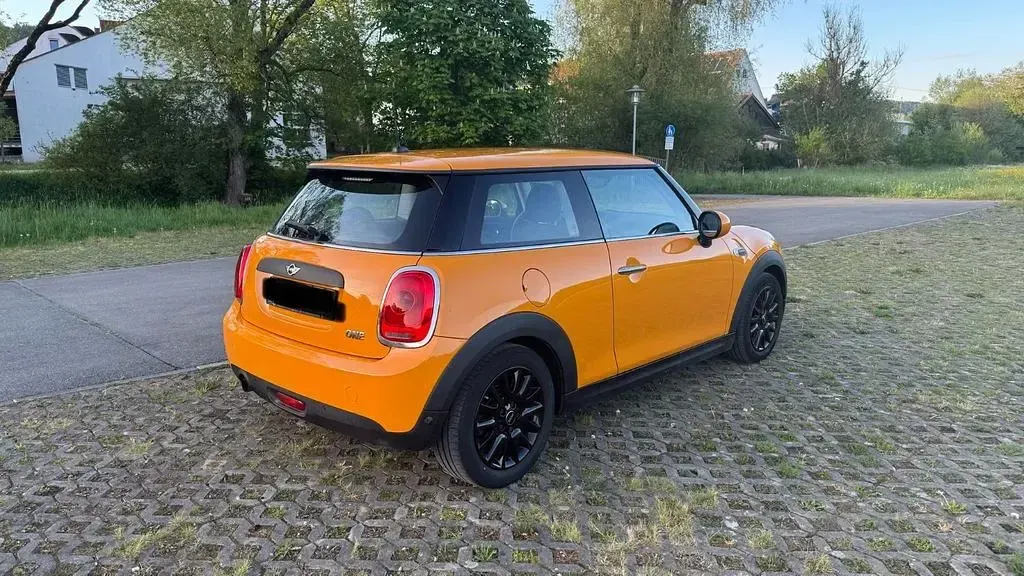 Gebraucht Mini ONE 102 PS (75 kW) 2016 Orange Kleinwagen