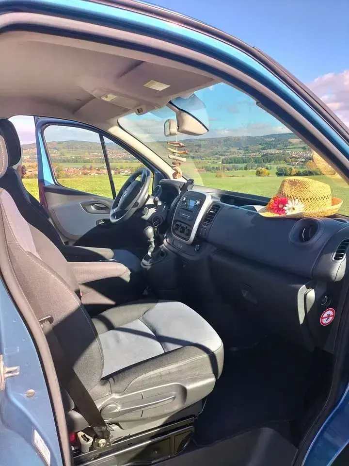 Brugt Opel Vivaro 140 HK (102 kW) 2016 Blå MPV