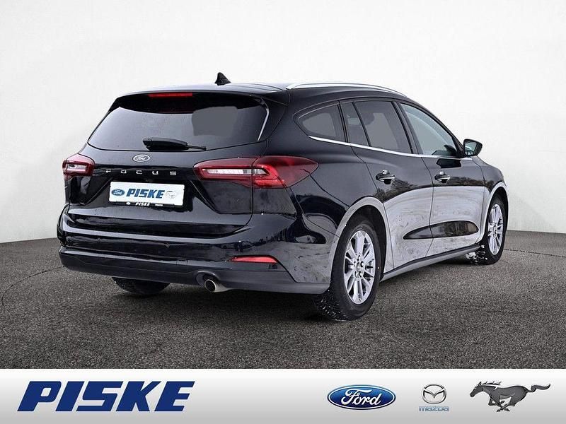 Używany Ford Focus Titanium X 116 KM (85 kW) 2024 Czarny Sedan/Limuzyna