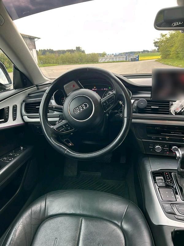 Gebraucht Audi A7 Sportback Comfort 245 PS (180 kW) 2011 Schwarz Kleinwagen