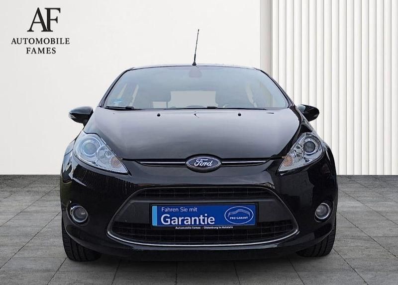 Gebraucht Ford Fiesta 82 PS (60 kW) 2011 Schwarz Kleinwagen