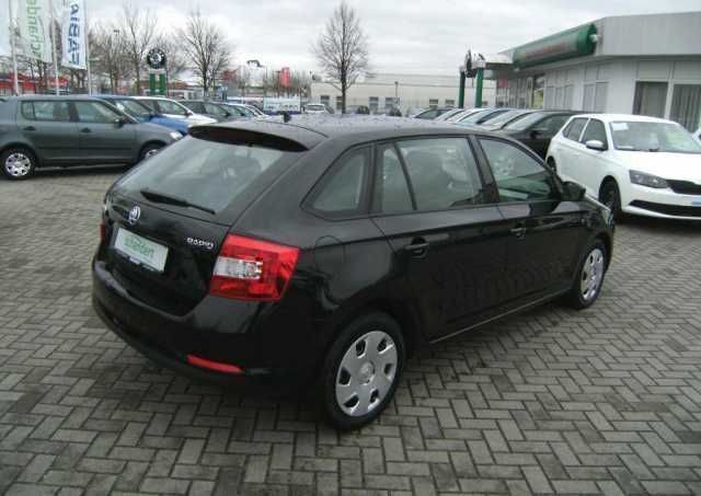 Gebraucht Skoda Rapid Ambition 90 PS (66 kW) 2014 Schwarz metallic Limousine