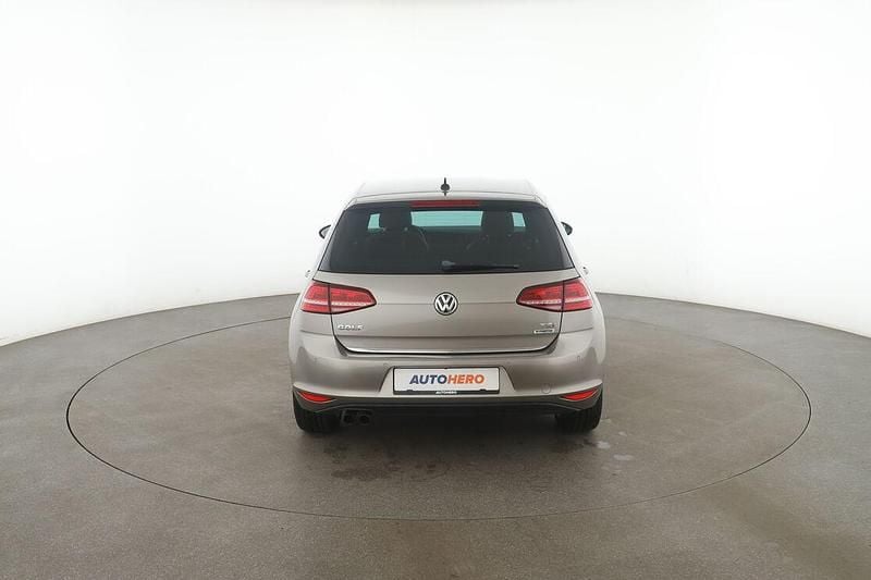 Gebraucht VW Golf VII Edition 2015 Braun Limousine