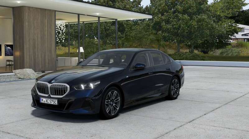 M carbonschwarz metallic Neu 2025 BMW 530e Performance Limousine | 54.299 € (Superpreis) - Bild 1/4