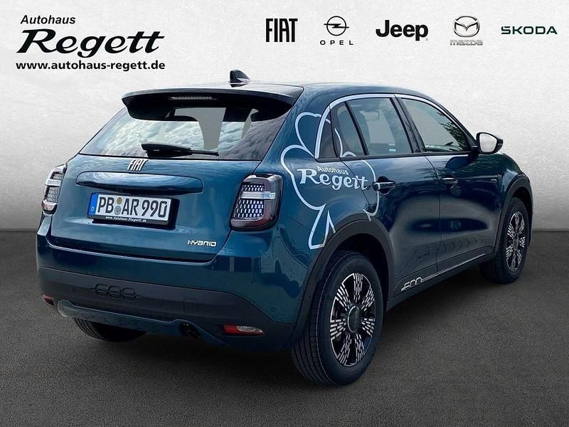 Gebraucht Fiat 600 Basis 101 PS (74 kW) 2024 Grün SUV