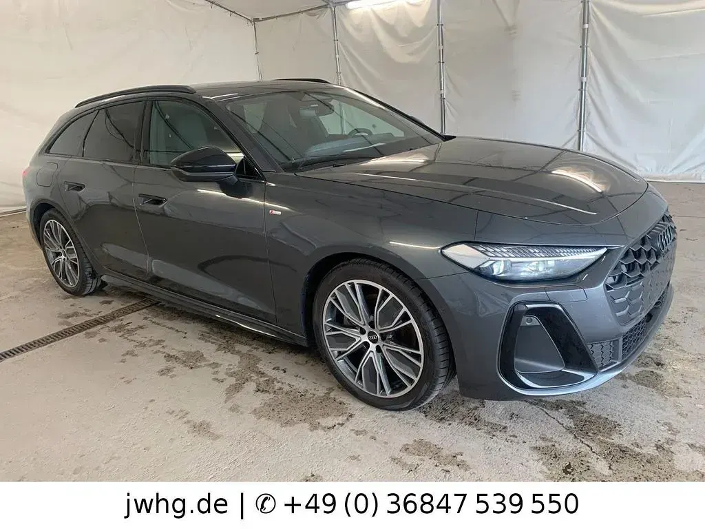 Second-hand Audi A5 S-Line 204 CP (150 kW) 2025 Gri Break