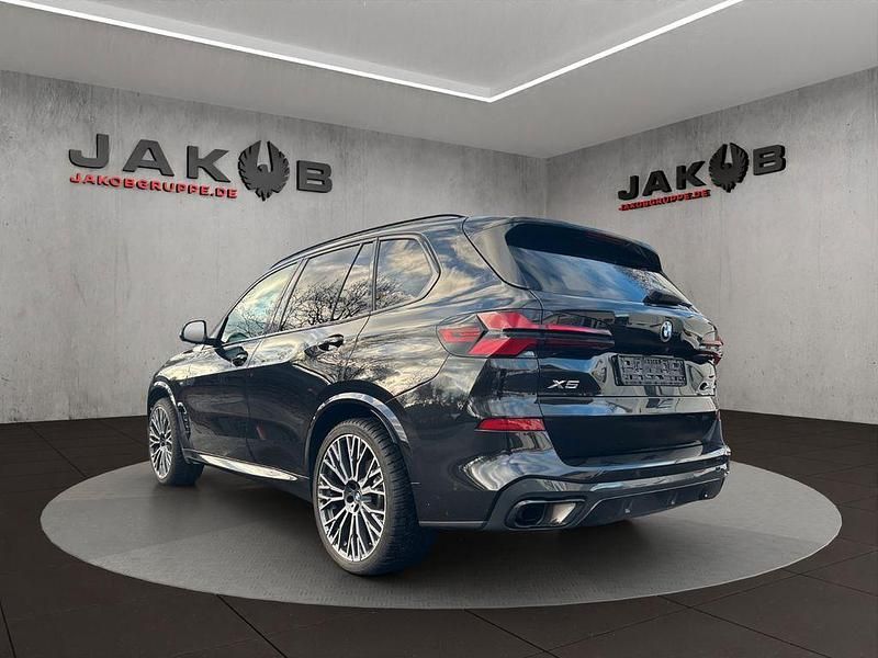 Gebraucht BMW X5 M Sport 286 PS (210 kW) 2024 Schwarz SUV