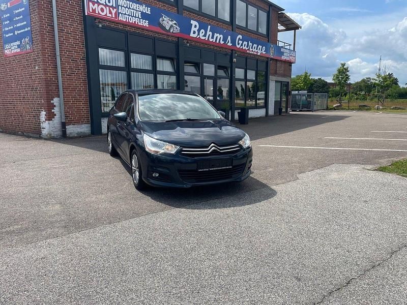 Blau Gebraucht 2012 Citroën C4 Kleinwagen | 6.999 € (Fairer Preis) - Bild 1/4