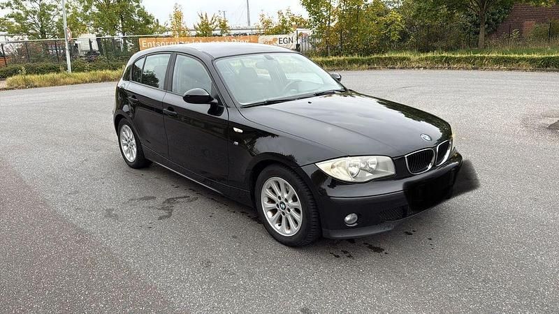 Schwarz Gebraucht 2006 BMW 116 Advantage Kleinwagen | 3.700 € (Fairer Preis) - Bild 1/4
