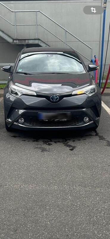 Grau Gebraucht 2017 Toyota C-HR SUV | 18.000 € (Fairer Preis) - Bild 1/4