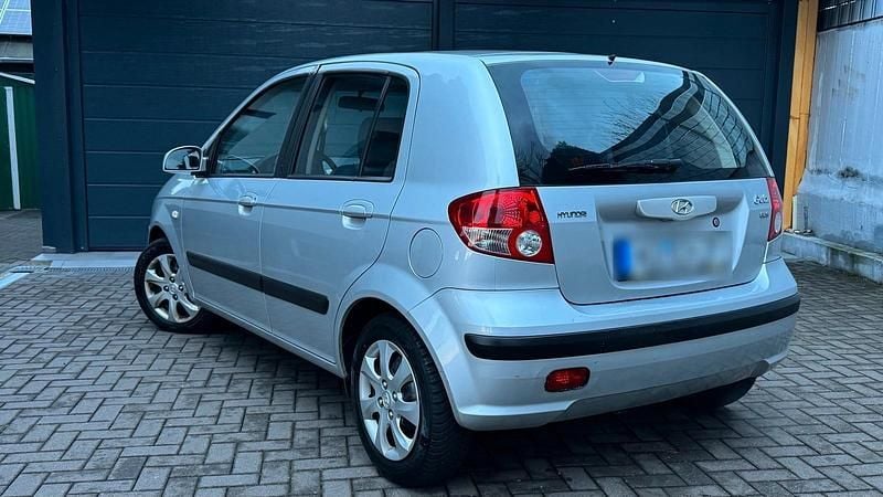 Gebraucht Hyundai Getz GLS 86 PS (63 kW) 2004 Silber Kleinwagen