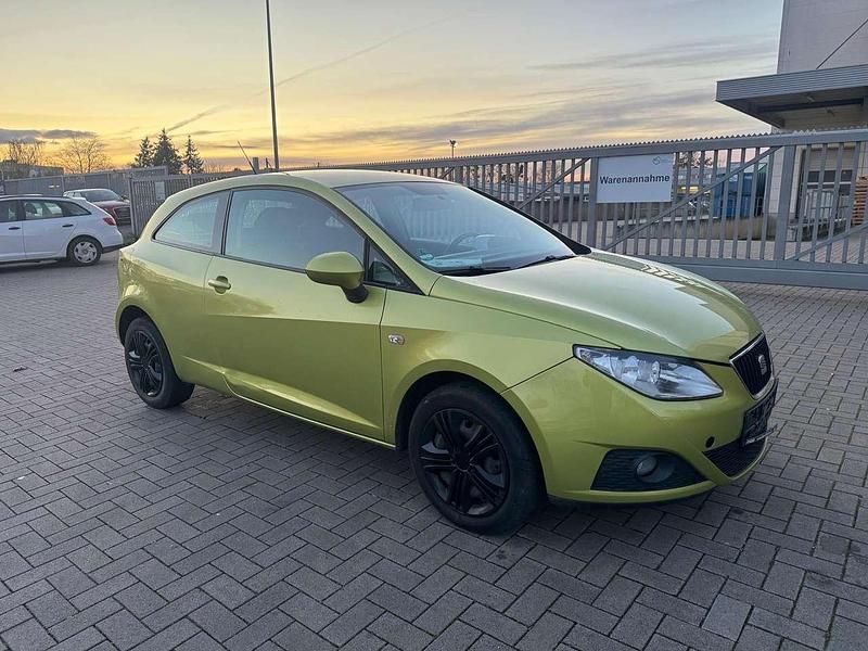 Grün Gebraucht 2010 Seat Ibiza Stylance Kleinwagen | 2.250 € (Guter Preis) - Bild 1/4