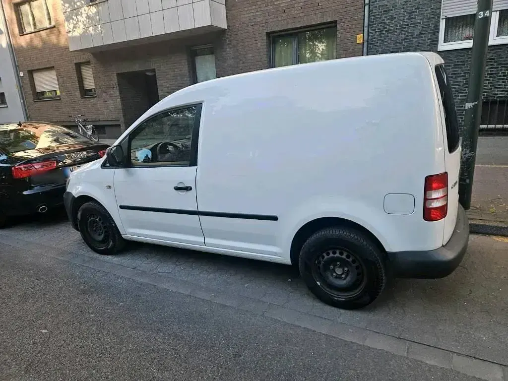Gebraucht VW Caddy 109 PS (80 kW) 2011 Weiß Van / Kleinbus