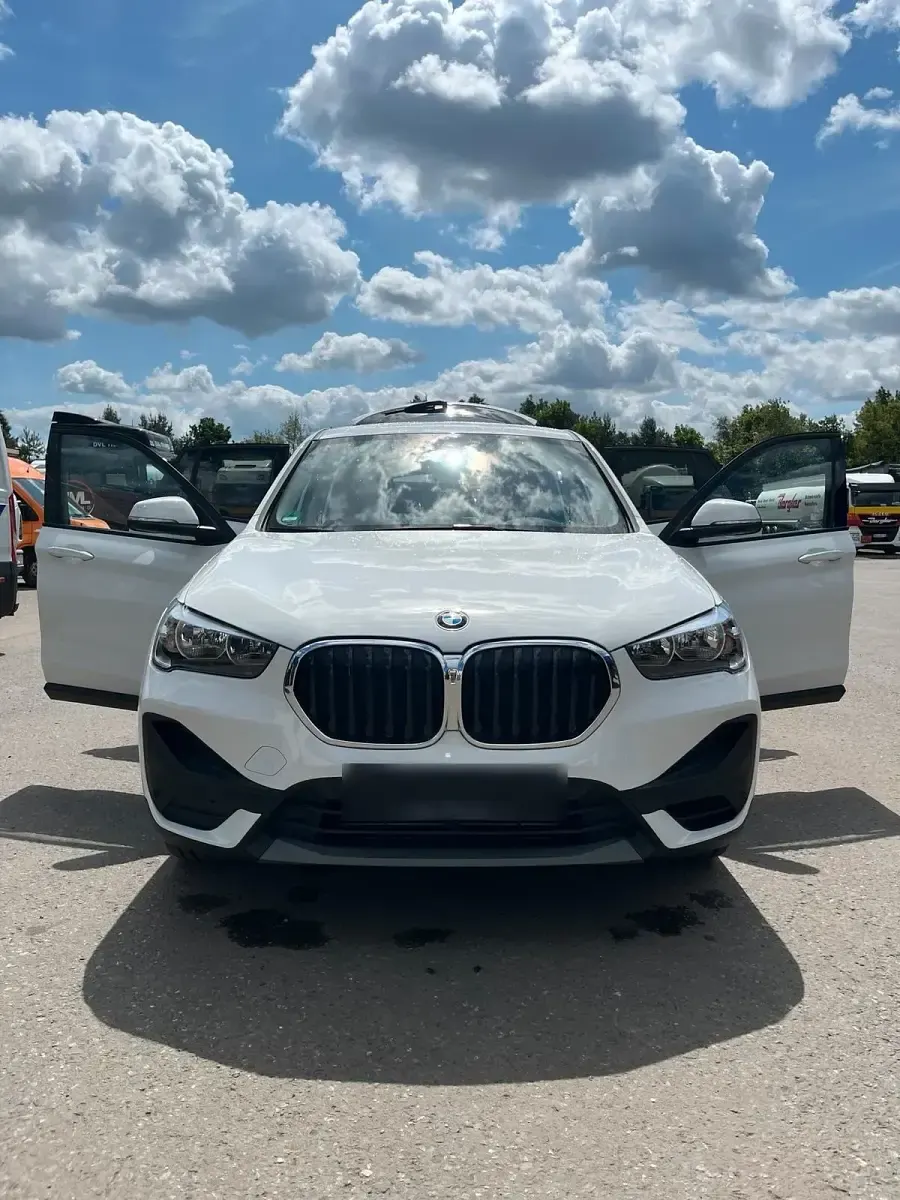 Gebraucht BMW X1 140 PS (102 kW) 2020 Weiß SUV