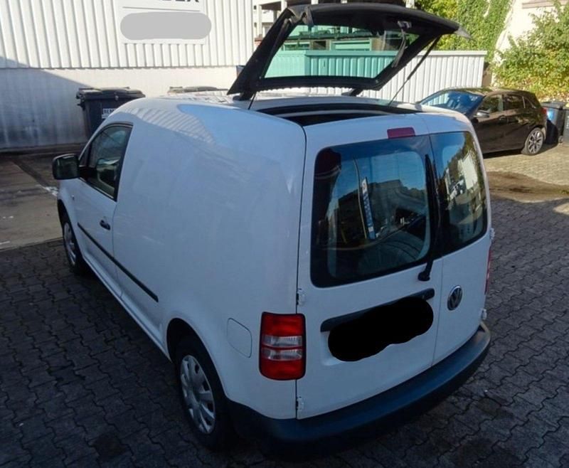 Gebraucht VW Caddy 102 PS (75 kW) 2012 Weiß Van / Kleinbus